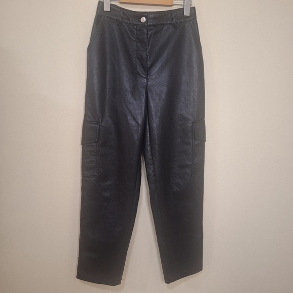 Wilfred Aritzia Faux Leather High Rise Modern Cargo Pants Black SZ 4 NWOT - Picture 5 of 15